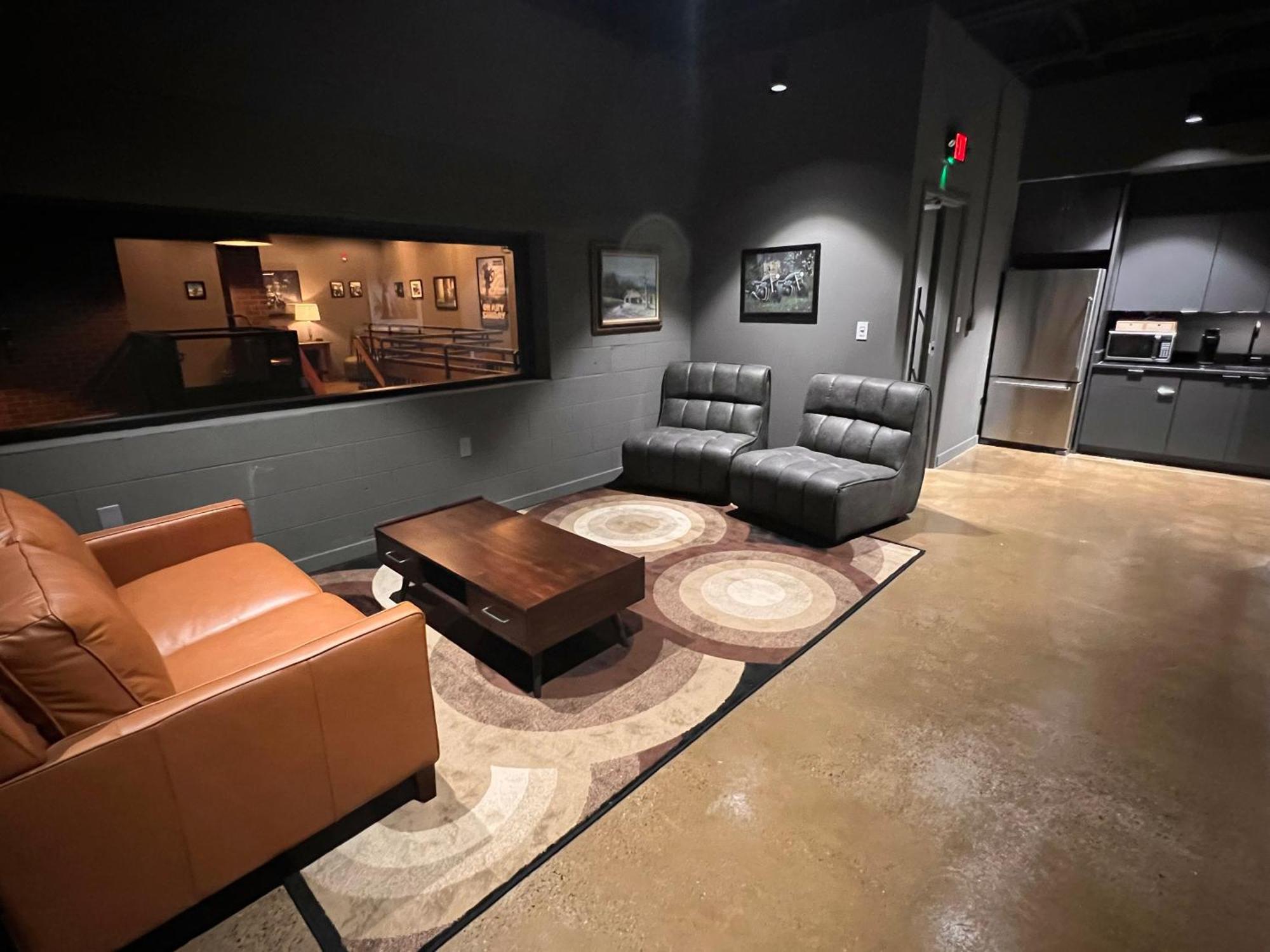 Classified Moto - The Frank Room Richmond Dış mekan fotoğraf